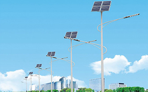 北方冬季尖扎太阳能路灯的保养要点